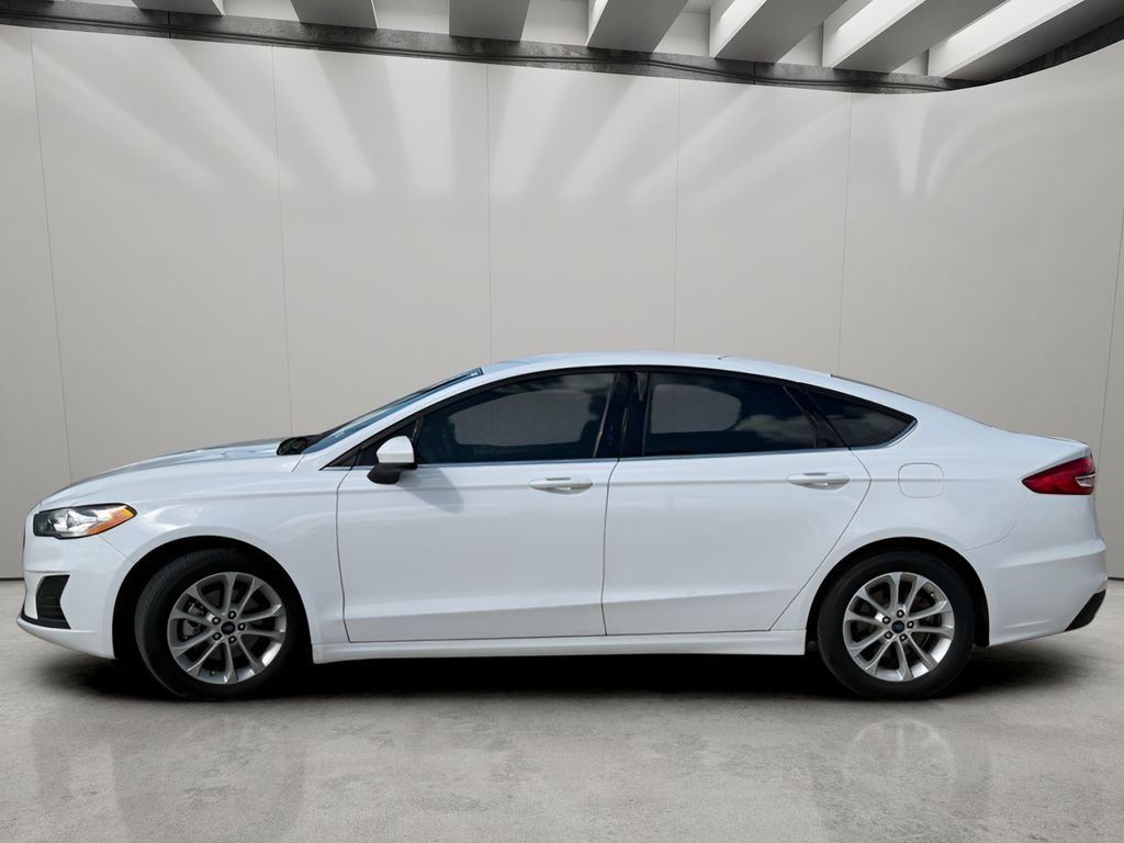 Used 2020 Ford Fusion SE with VIN 3FA6P0HD5LR250924 for sale in Brookshire, TX