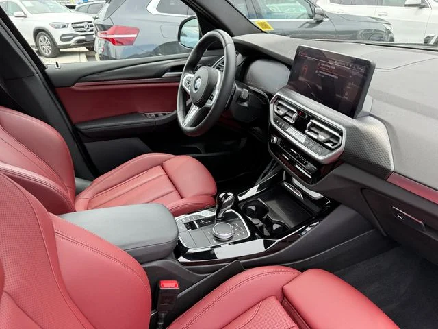 Used 2023 Carbon Black Metallic BMW xDrive30i image 27