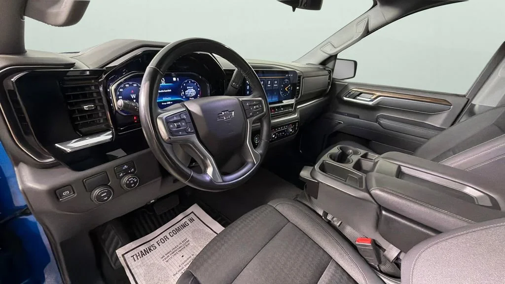 Used 2023 Glacier Blue Metallic Chevrolet RST image 18