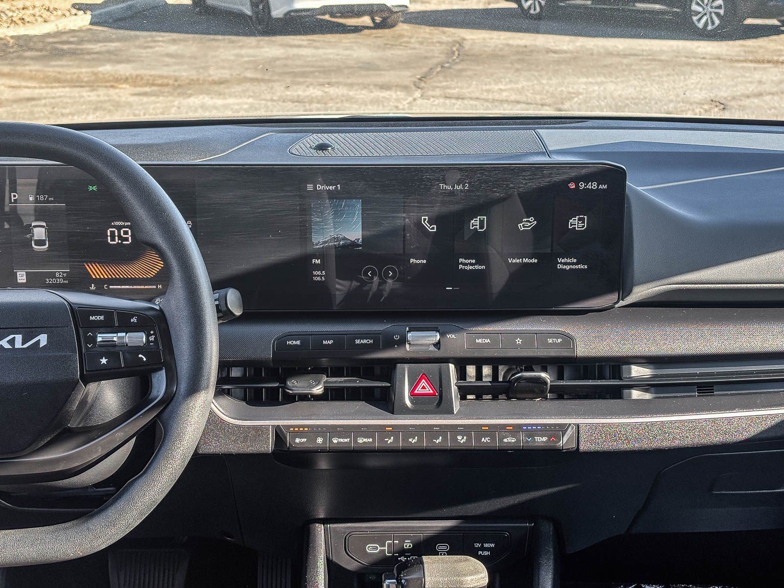 Used 2025 Interstellar Gray Kia LX image 16