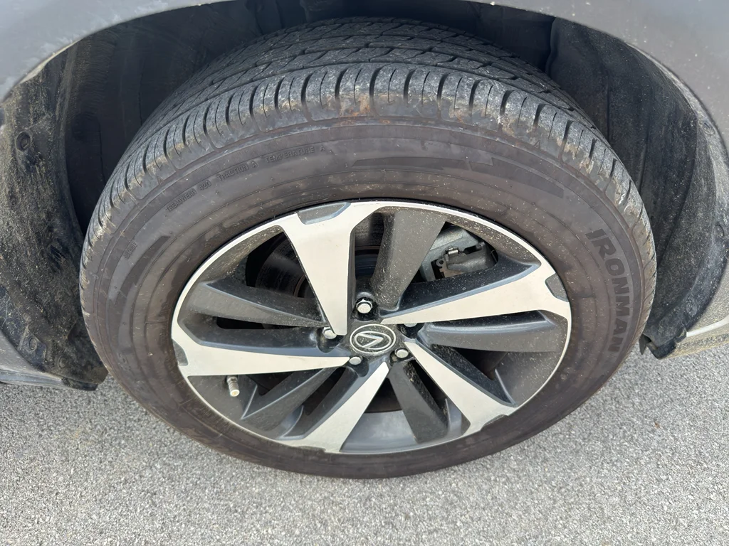 Used 2020 Atomic Silver Lexus Base image 3