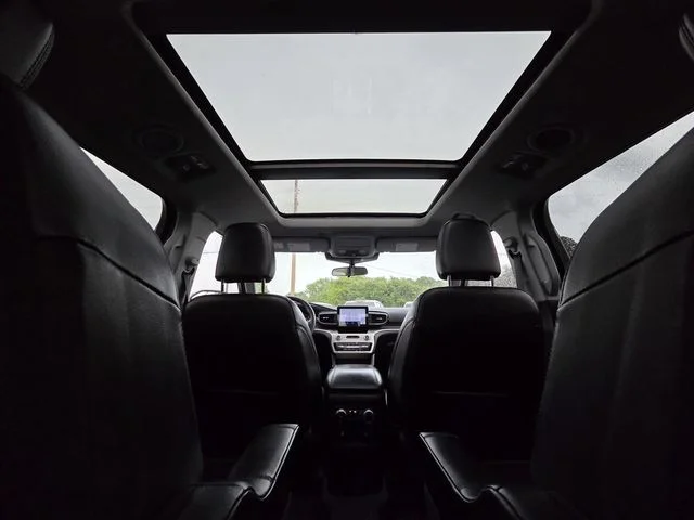 Used 2024 White Ford XLT image 37