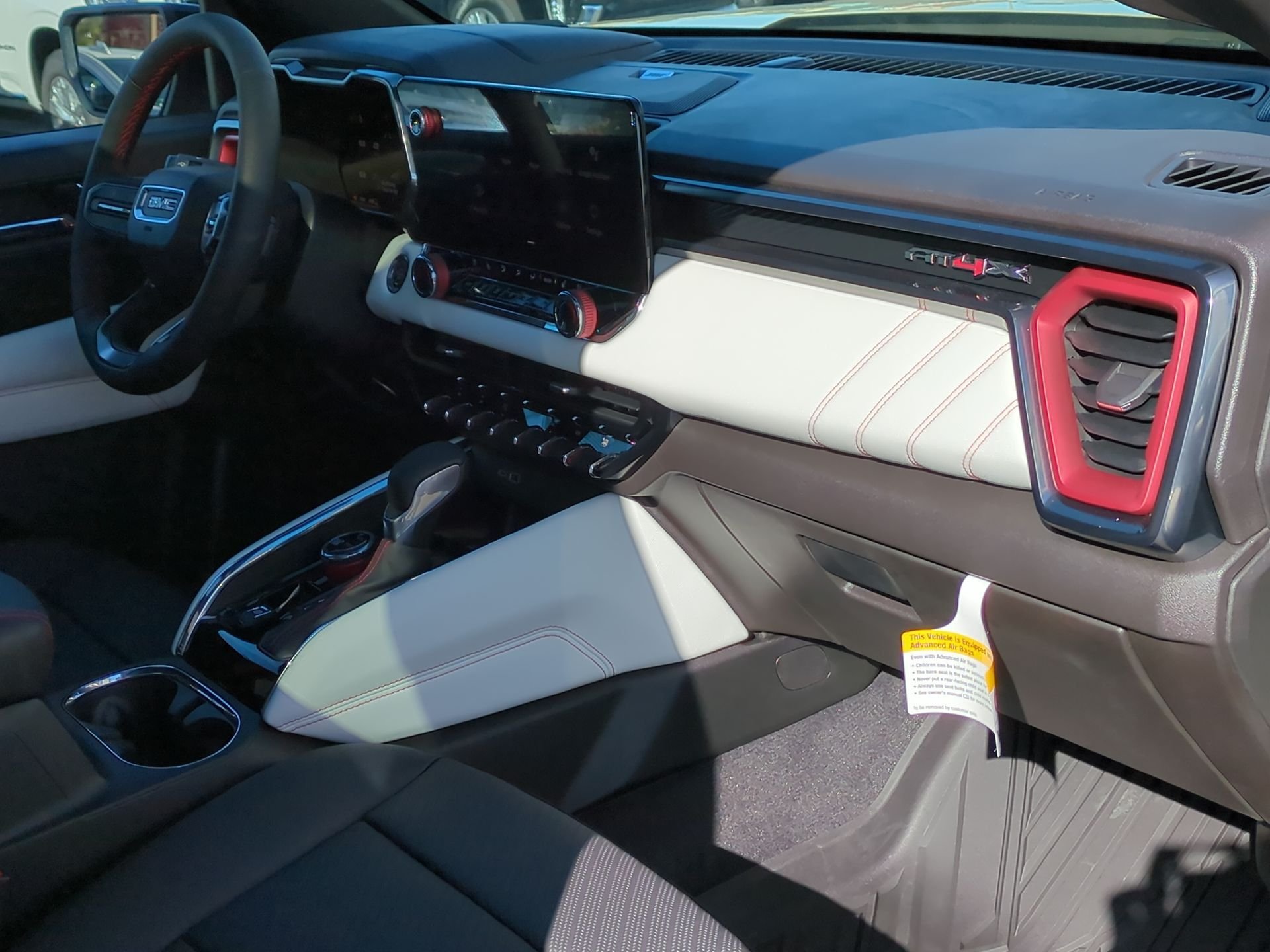 2023 GMC Canyon AT4X - Photo 30