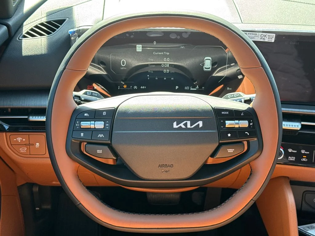 New 2026 Wolf Gray Kia X-Line image 24