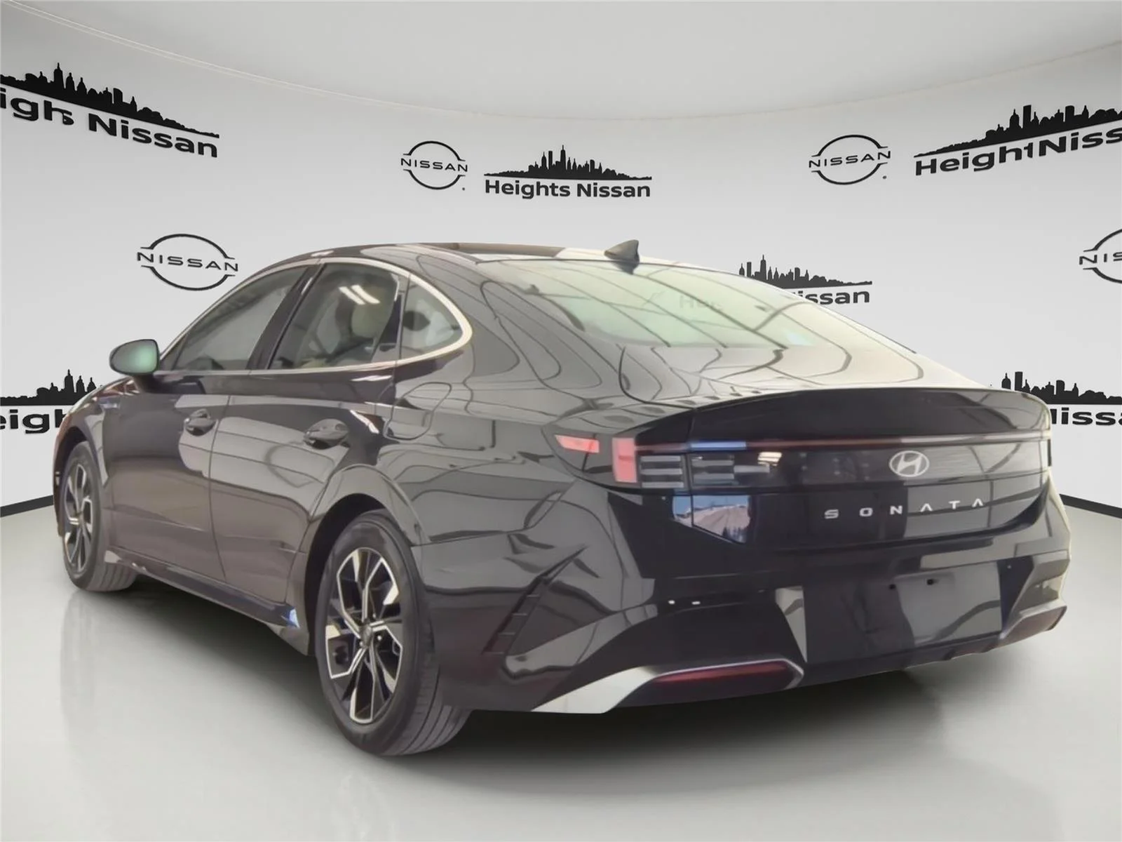 2025 Hyundai Sonata SEL - Photo 6