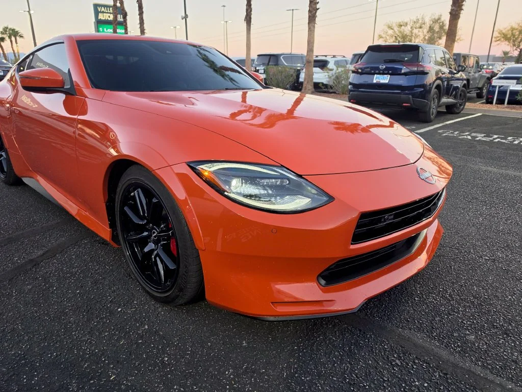 Certified Used 2024 Orange Nissan Performance image 3