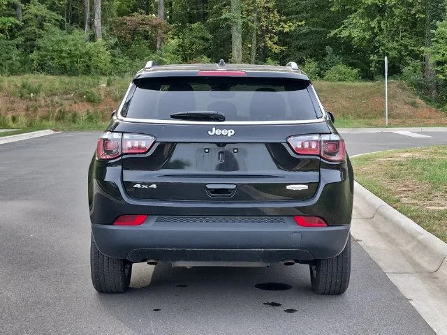 Used 2025 Black Jeep Latitude image 4