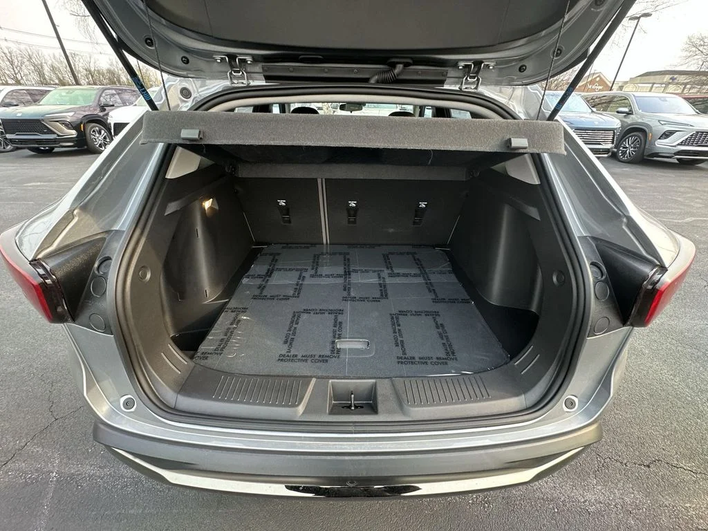 Used 2024 Gray Chevrolet ACTIV image 22