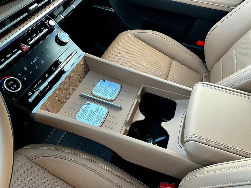 New 2027 White Hyundai Calligraphy AWD image 21