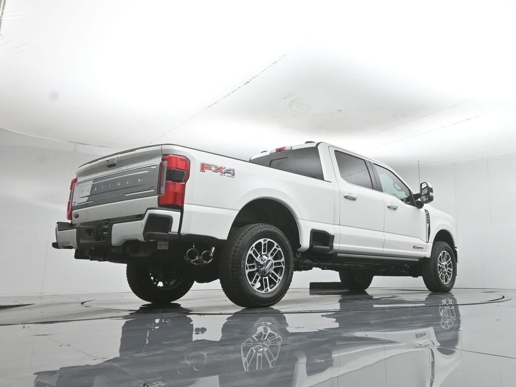 New 2026 Star White Metallic Tri-Coat Ford Platinum image 47