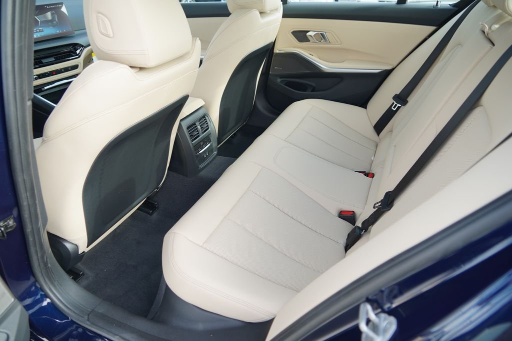 New 2026 Tanzanite Blue II Metallic BMW 330i image 19