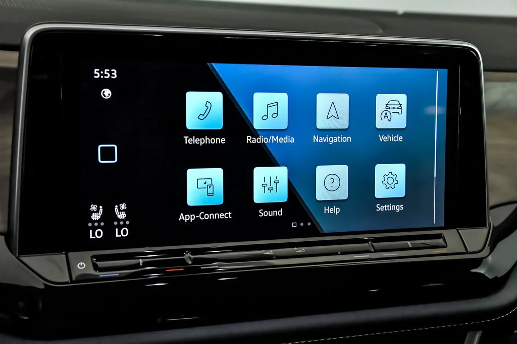 New 2026 Gray Volkswagen SE w/Technology image 10