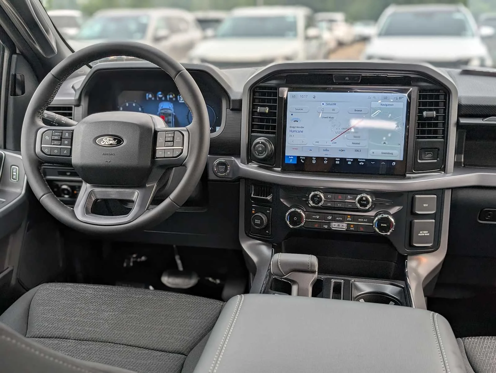 New 2026 Oxford White Ford XLT image 5