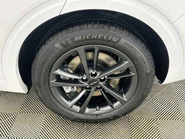 New 2027 Genesis GV70 2.5T Select