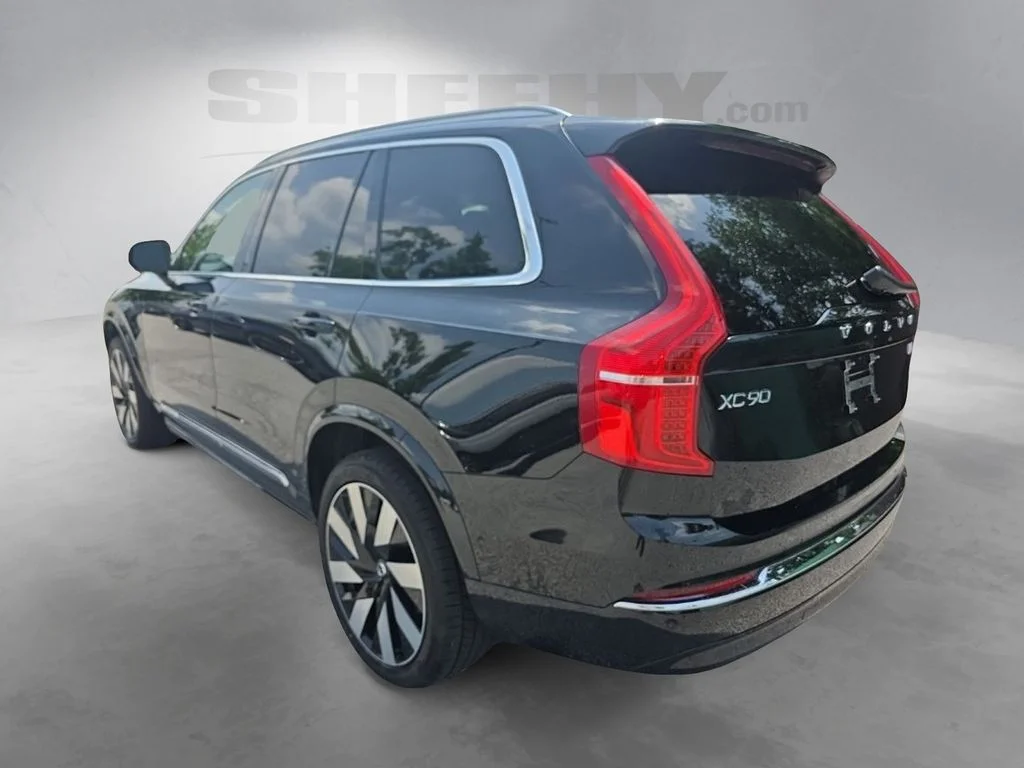 Used 2023 Black Volvo Ultimate image 15
