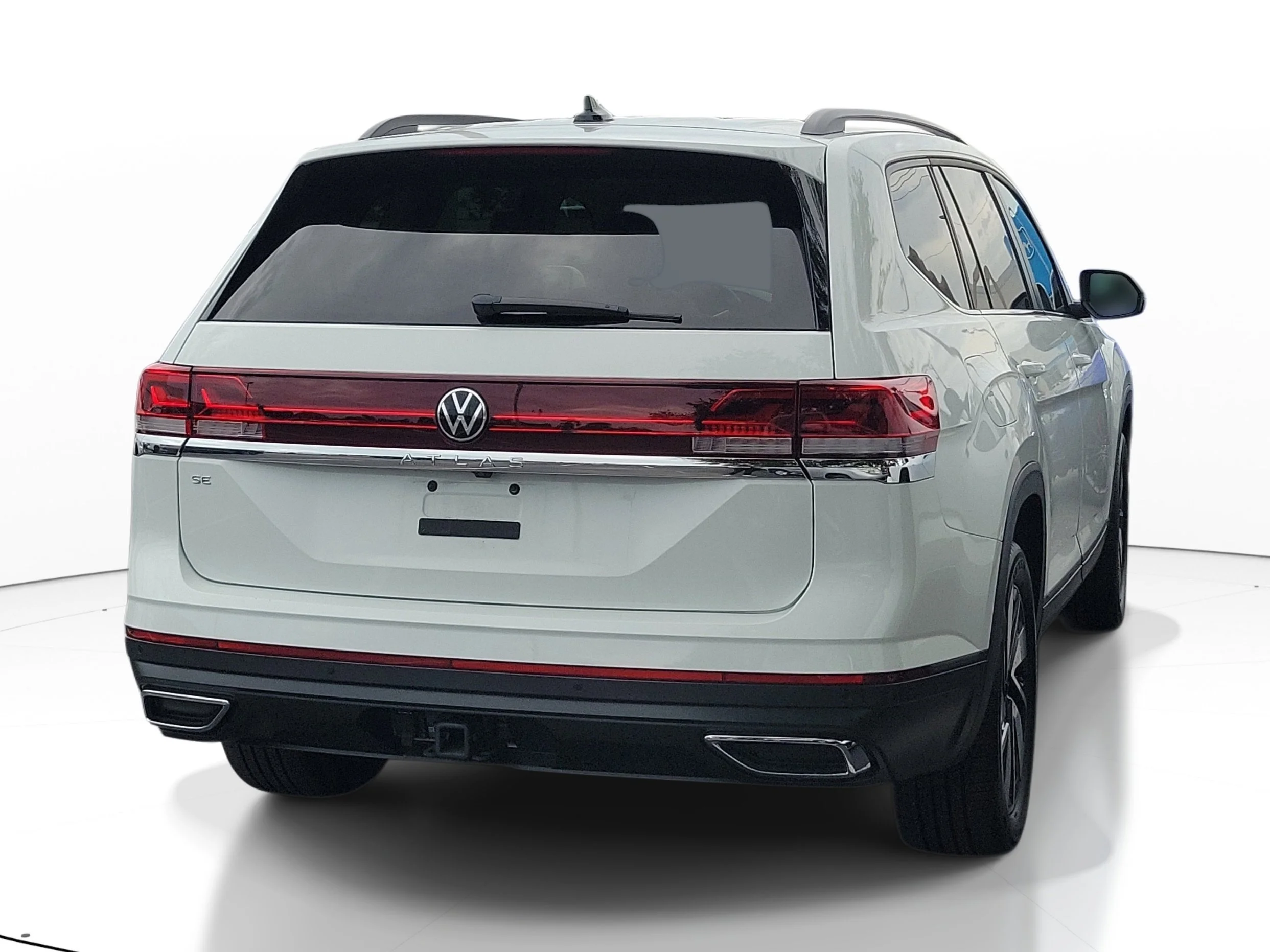Used 2025  Volkswagen 2.0T SE w/Technology image 10