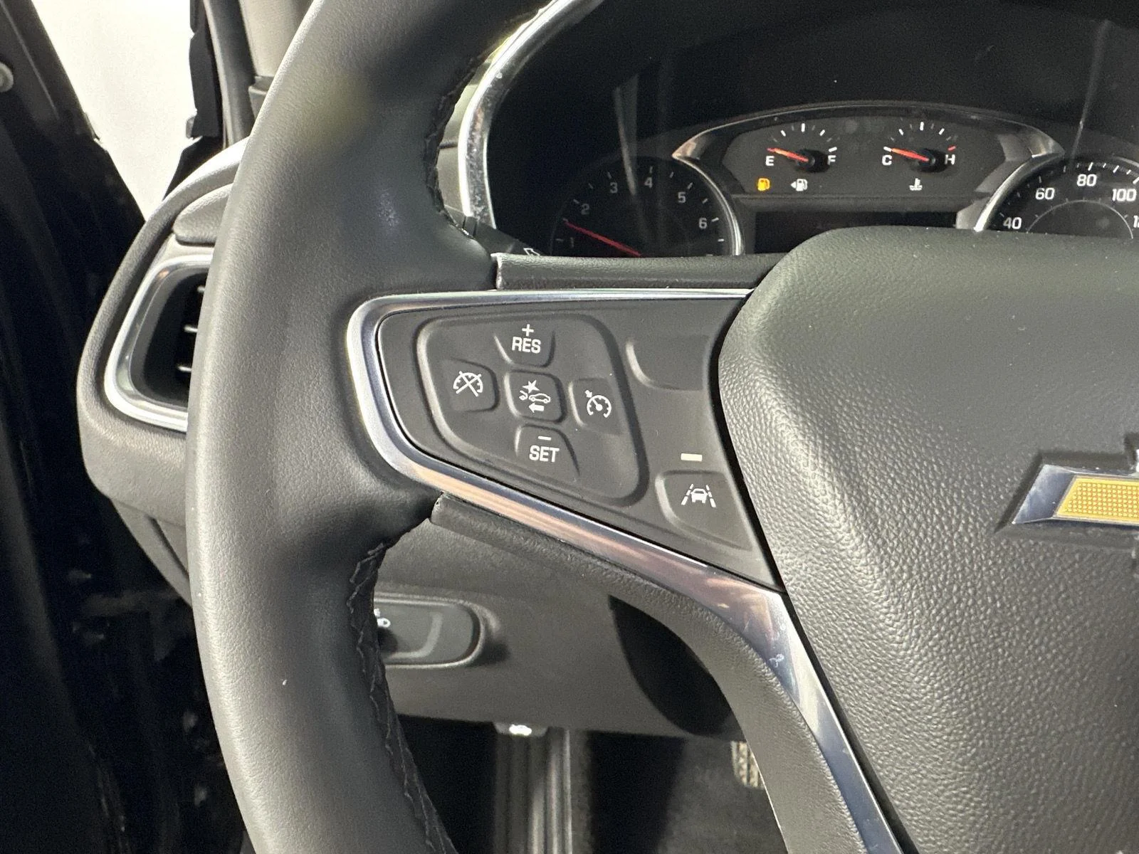 Used 2024 Mosaic Black Metallic Chevrolet LT image 12