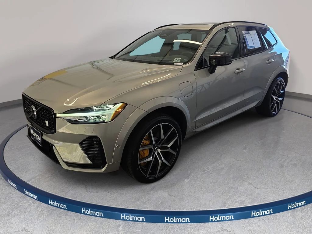 2023 Volvo XC60 T8 Polestar PHEV AWD's photo