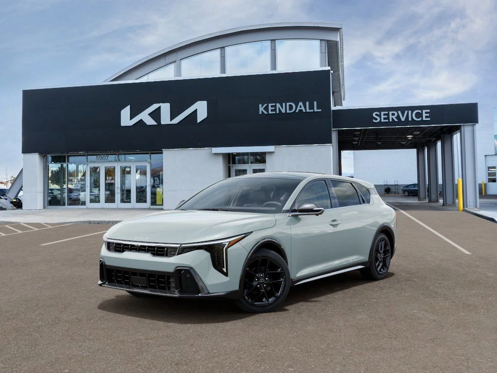 2026 Kia K4 GT-Line Turbo AT Hatchback's photo