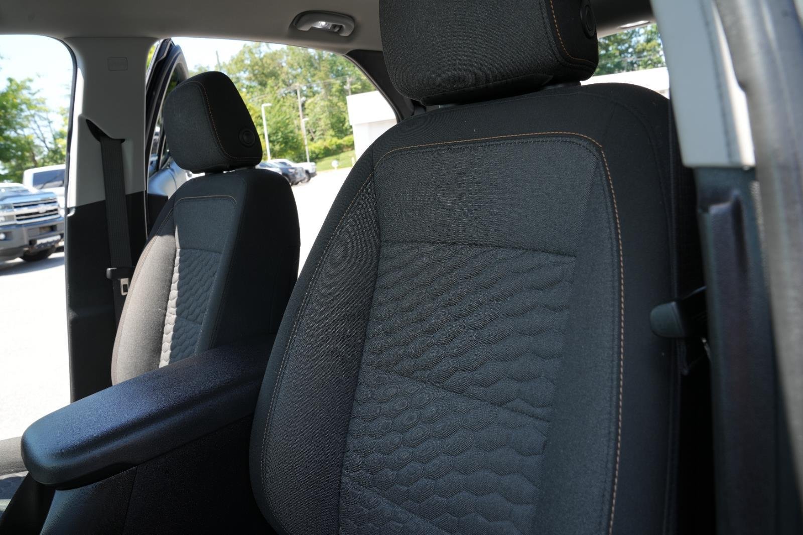 Used 2021 MOSAIC BLACK METALLIC Chevrolet LT image 19