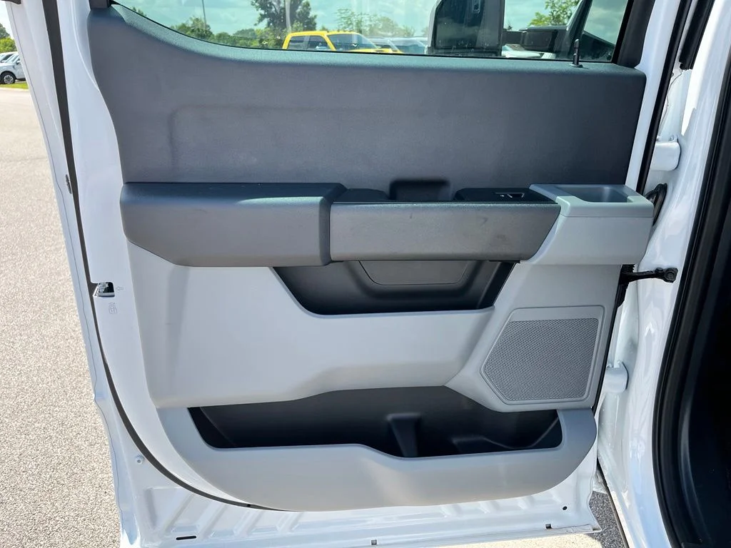 New 2026 White Ford XL image 11