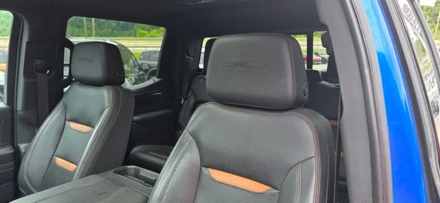 Used 2023 Blue GMC AT4 image 33