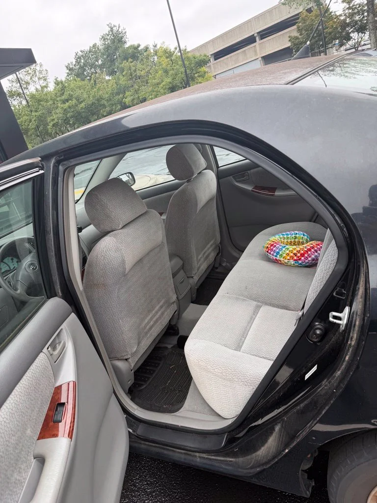 Used 2003 Black Toyota LE image 16