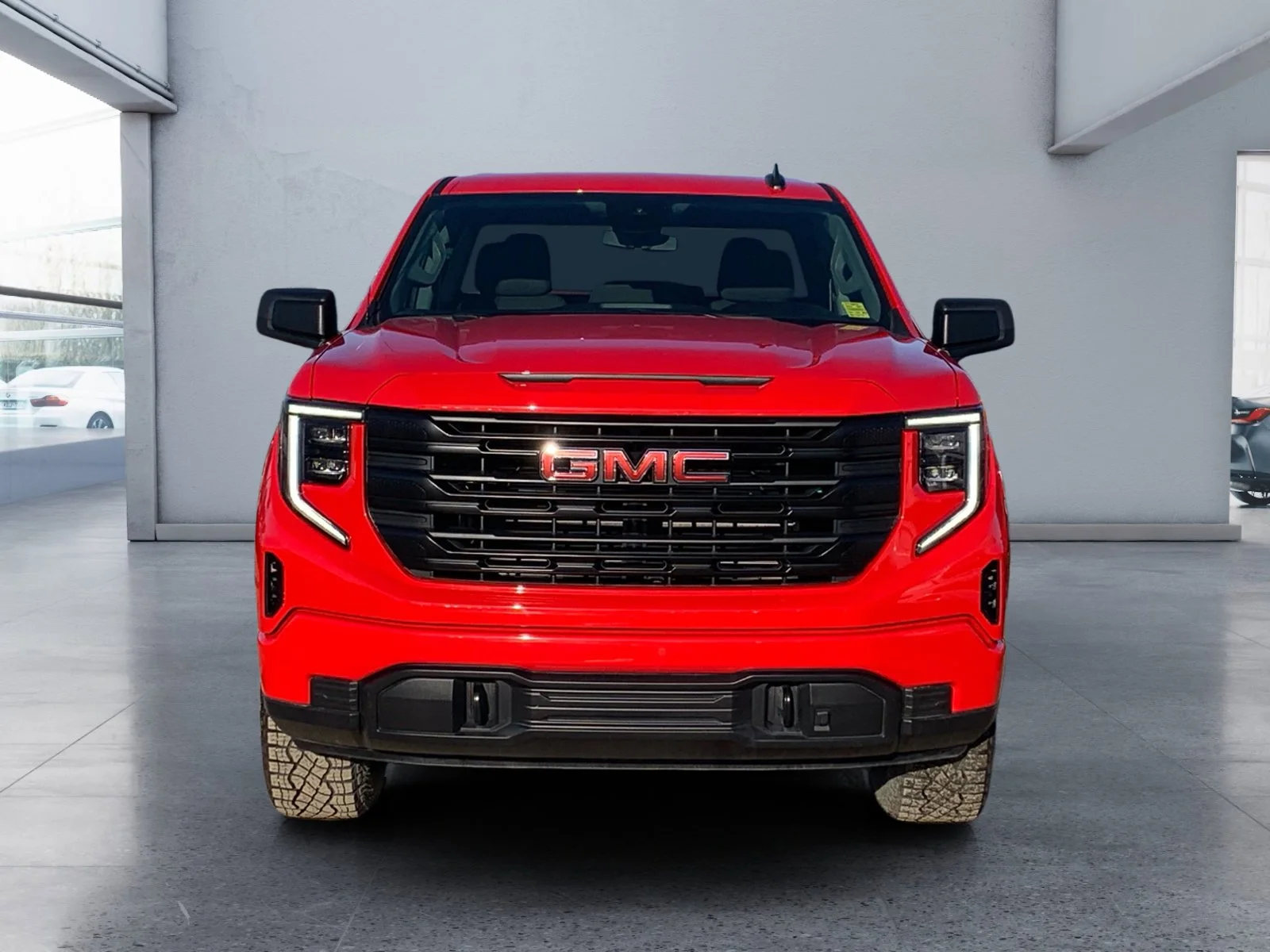 Used 2025 Cardinal Red GMC Pro image 8