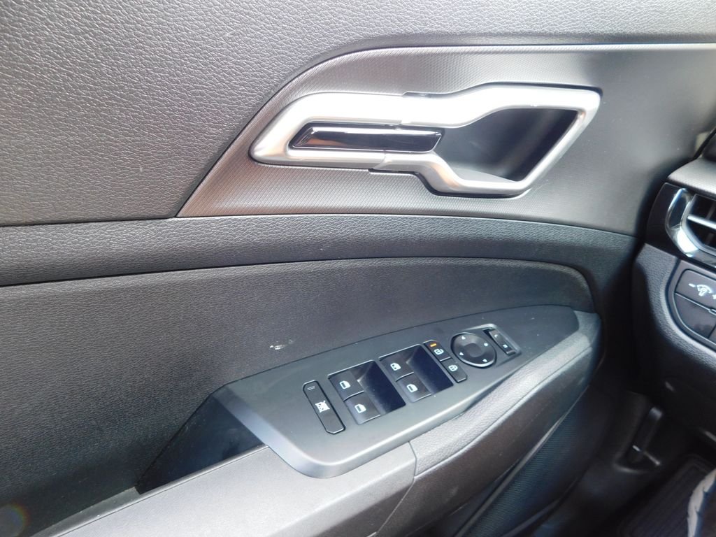 Used 2026 Ebony Black Kia LX image 26