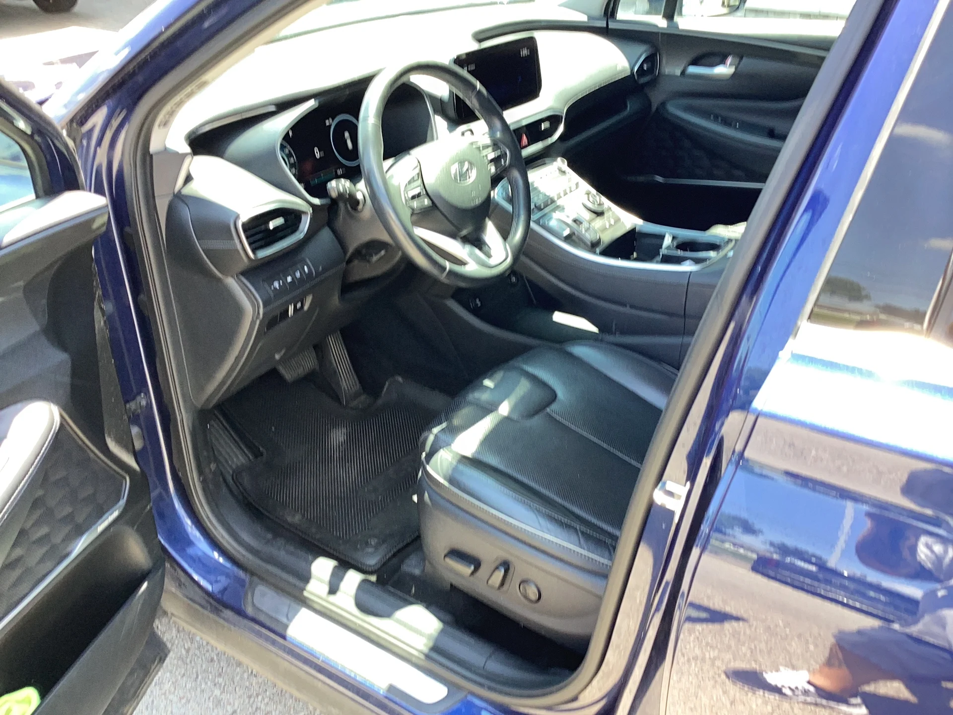 Used 2021 Stormy Sea Hyundai SEL image 10