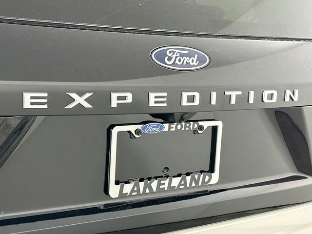 New 2027 Ford Expedition Platinum