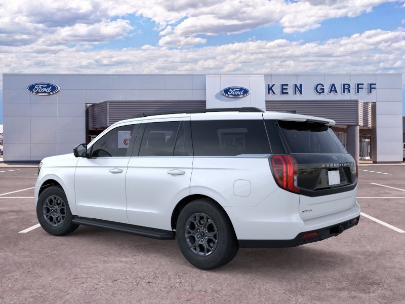 New 2026 Star White Metallic Tri-Coat Ford Active image 4