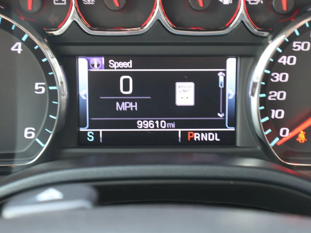 Used 2018 Black GMC SLT image 29