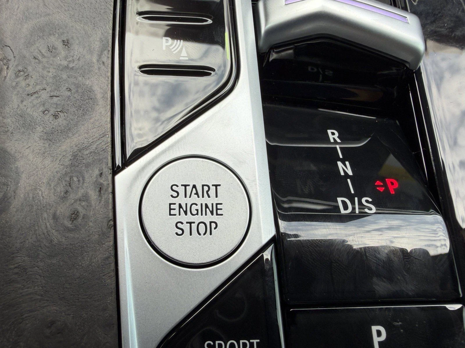 New 2026 Skyscraper Grey Metallic BMW xDrive40i image 28