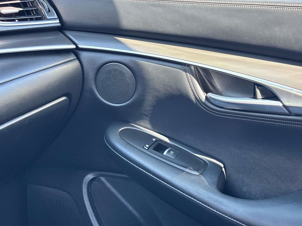 Certified Used 2025 Gray INFINITI LUXE image 27