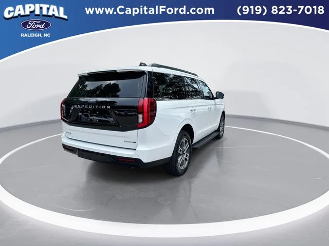 Used 2025 White Ford Active image 8