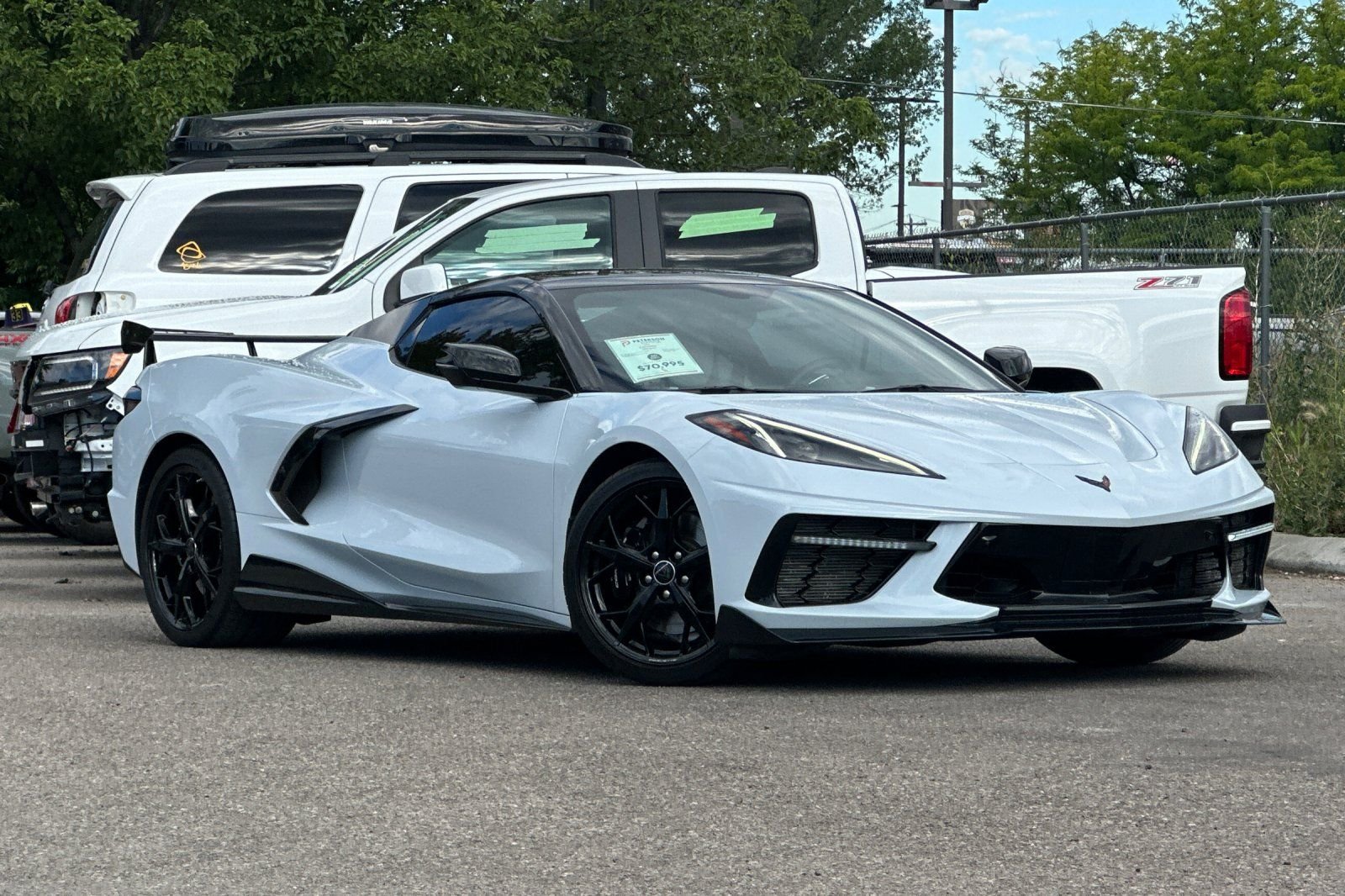 Used 2022 White Chevrolet Stingray image 10