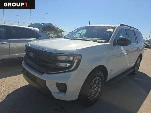 2025 Ford Expedition Active's photo