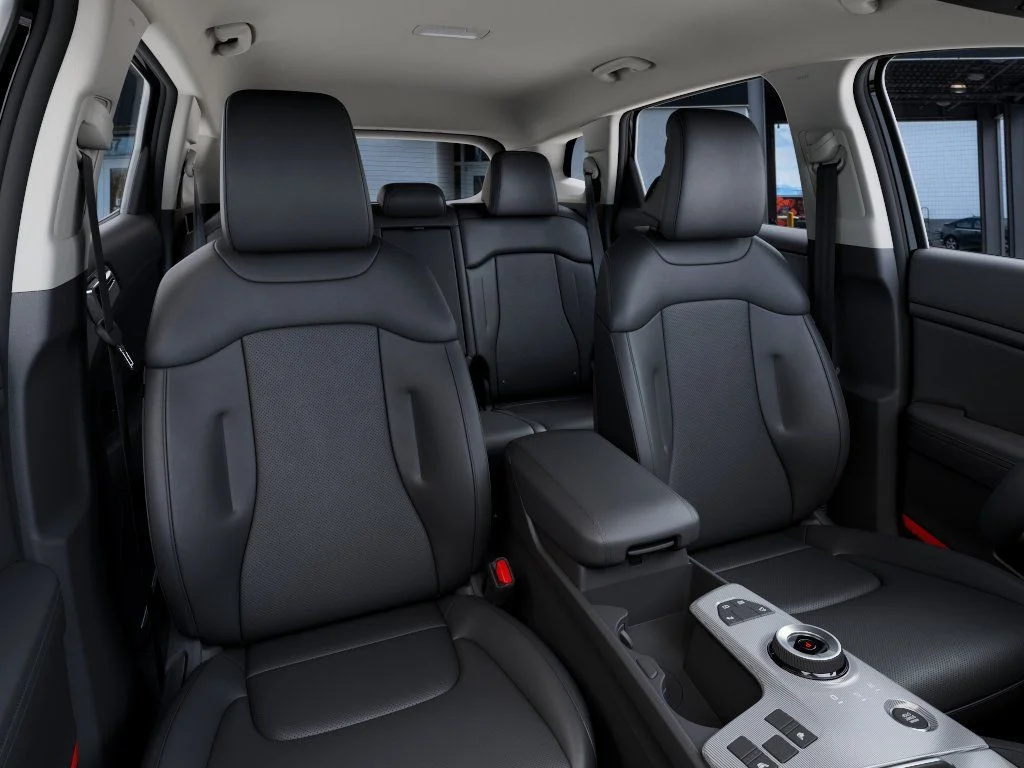 New 2026 Fusion Black Kia EX image 15