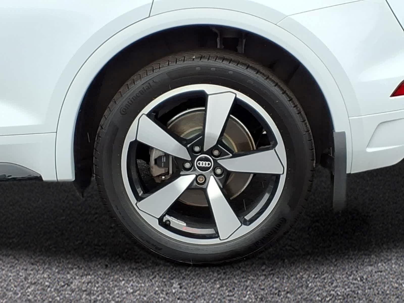 Used 2022 Ibis White Audi S line Premium Plus image 3