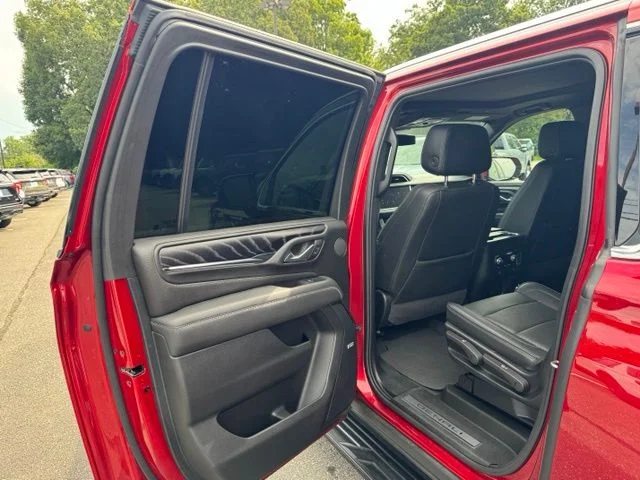 Used 2024 Red GMC Denali image 12