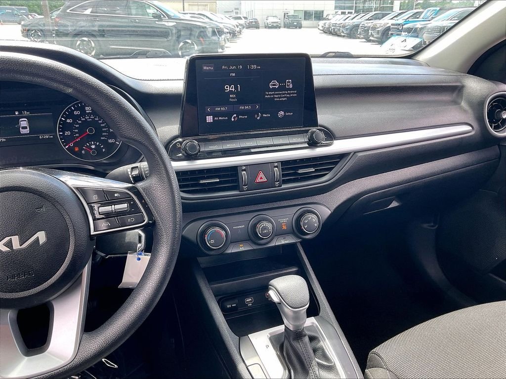 Used 2024 Steel Gray Kia LXS image 17