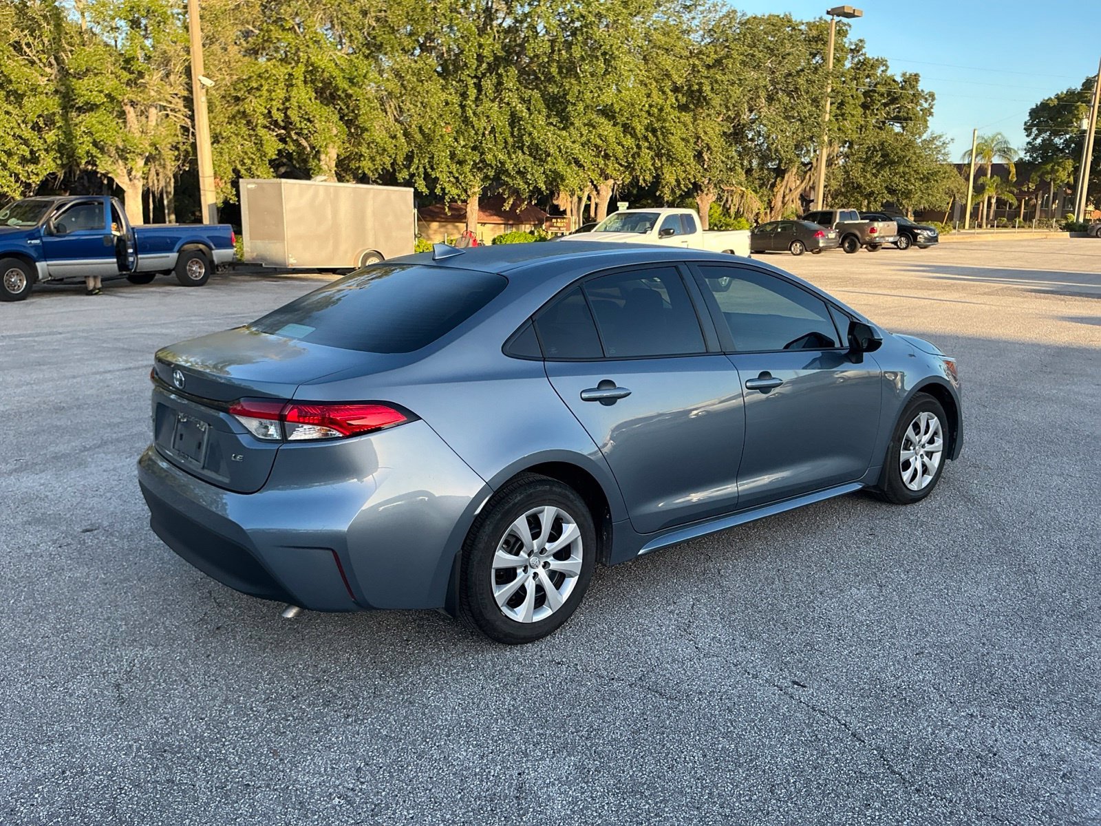 Used 2025  Toyota LE image 9