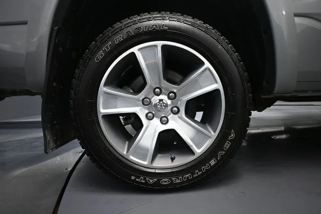 Used 2020 Silver Ram Sport image 17