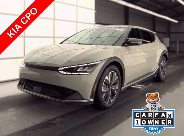 Used 2024 Glacier Kia Light image 1