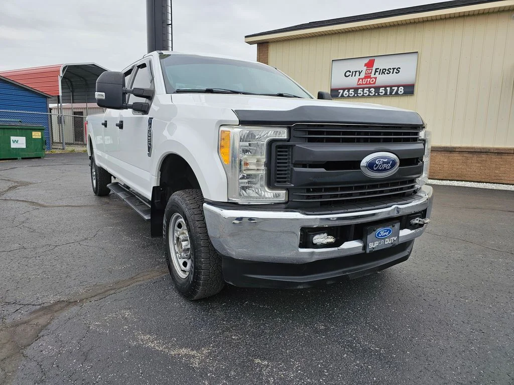 Used 2017 Ford F-250 Super Duty XL with VIN 1FT7W2B63HED16145 for sale in Tipton, IN