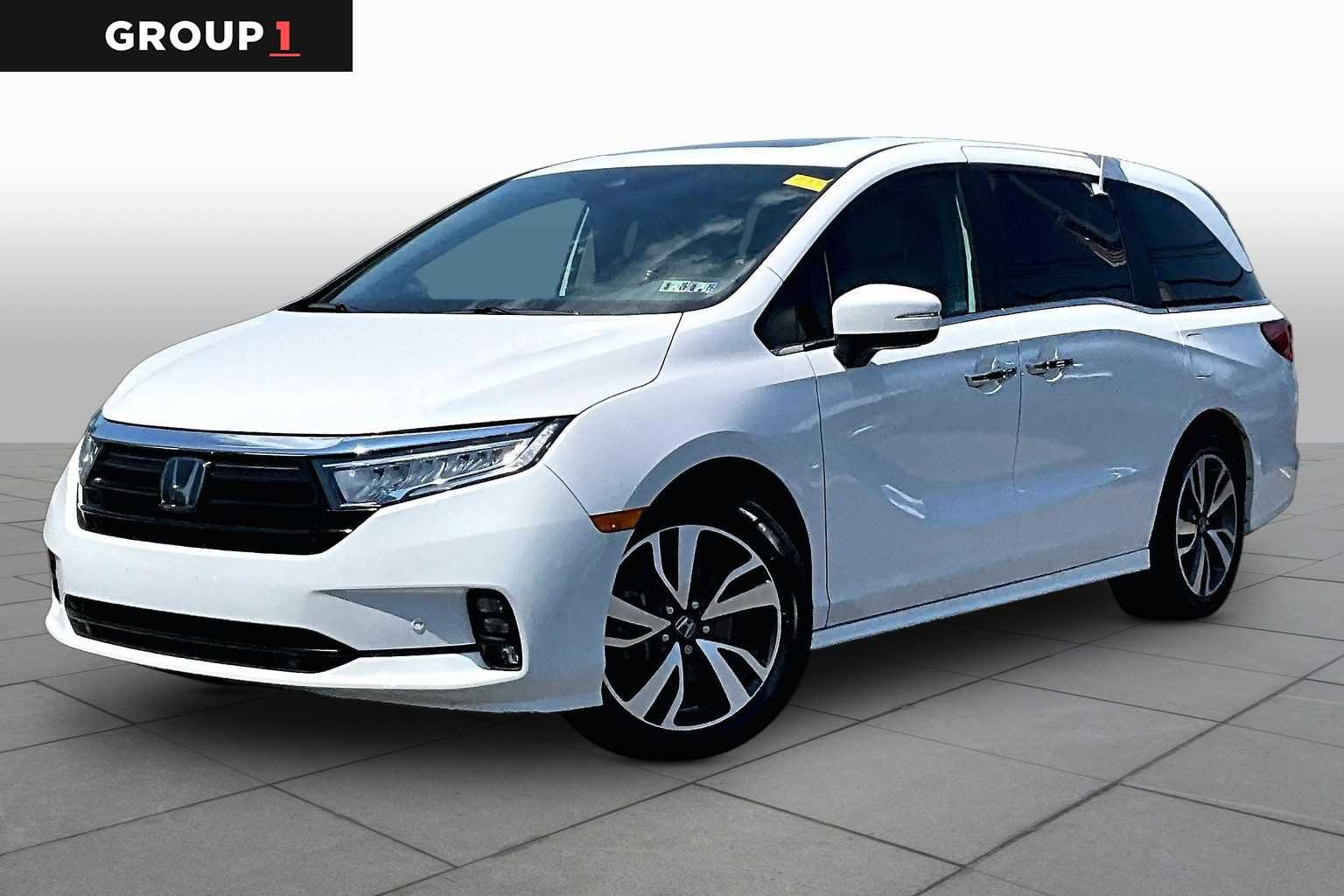 2024 Honda Odyssey Touring's photo