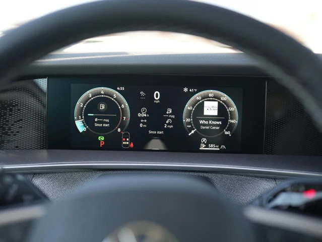 New 2026 Pure White Volkswagen 2.0T S image 13