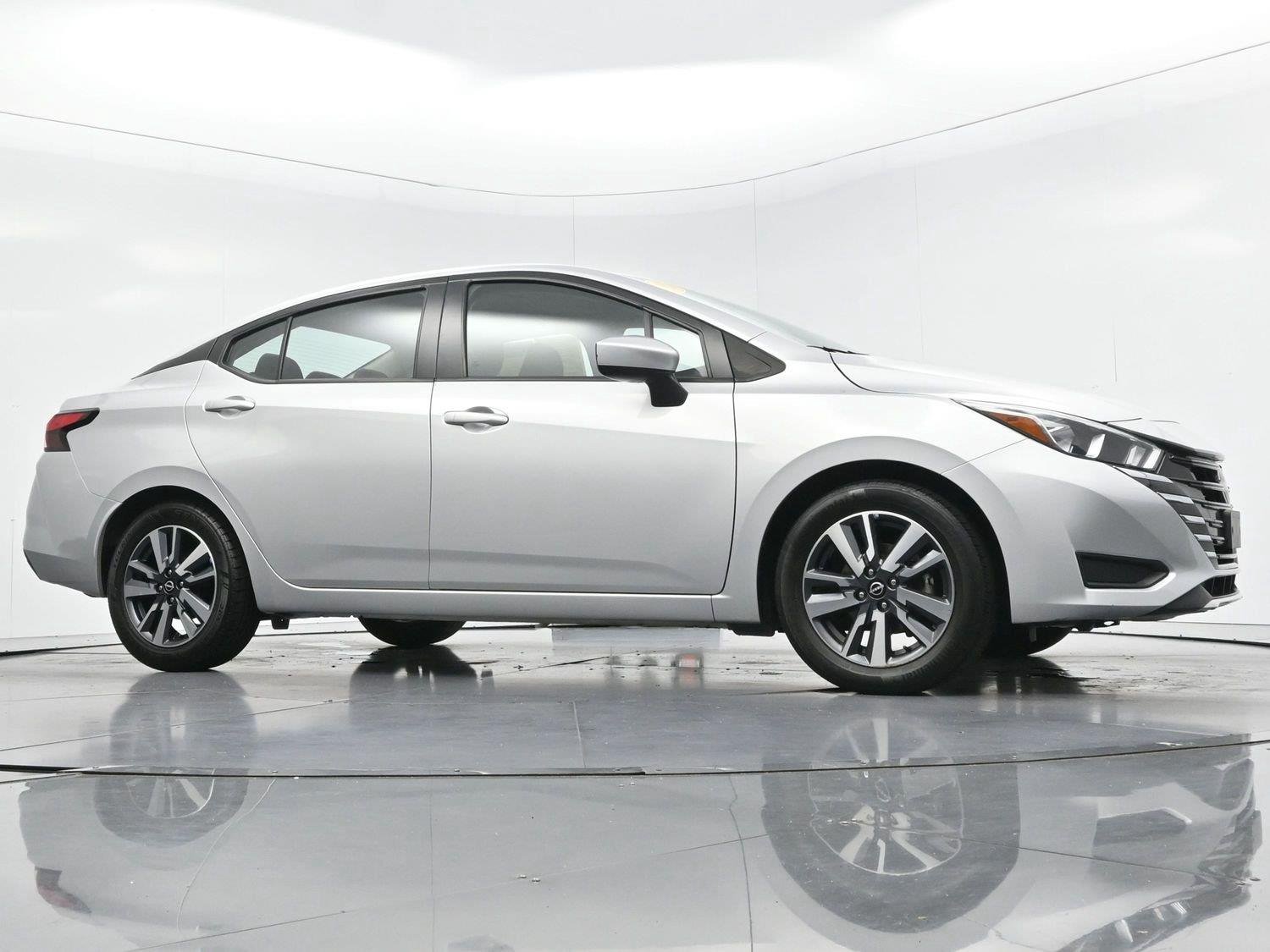 Used 2023 Brilliant Silver Metallic Nissan SV image 42