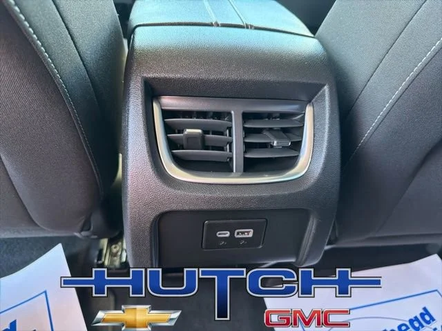 Used 2025 Summit White Chevrolet 2LT image 17